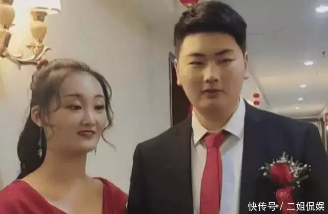 独自旅游的好处与坏处（独自旅游英语）婚变风波后，陈亚男外出旅游心情好，朱单伟独自直播太心酸为让孩子有个爹，她嫁给了他，两年后离婚她找到真爱却只相守12年